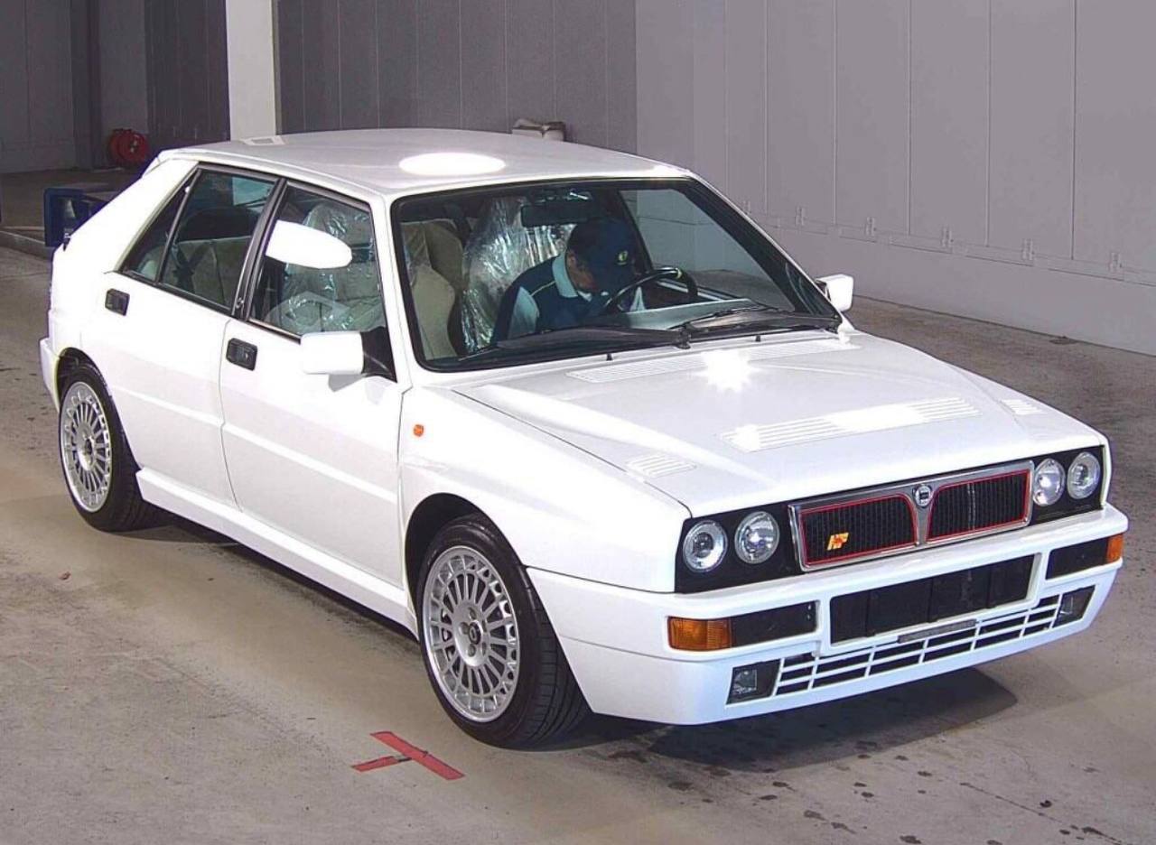 Auction vehicle
